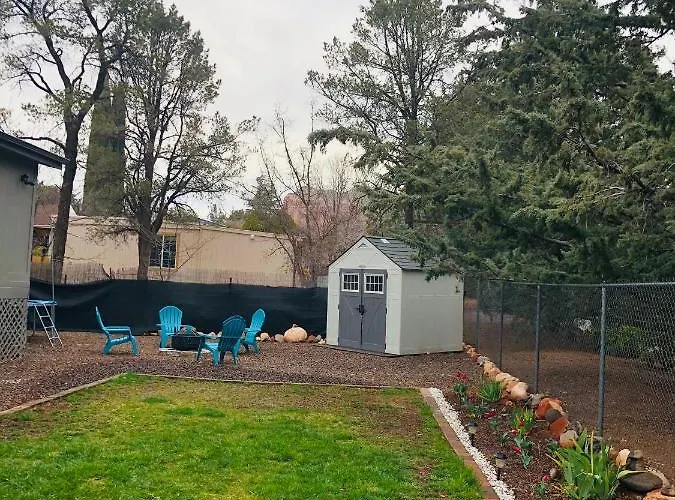 Holiday home Red Rock Garden Of Paradise Pets Friendly And Hot Tub *
