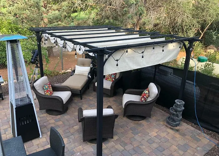 Red Rock Garden Of Paradise Pets Friendly And Hot Tub *