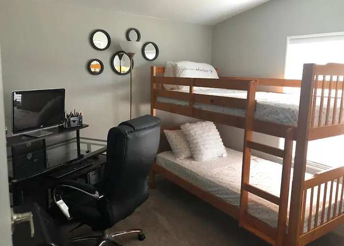 Holiday home Red Rock Garden Of Paradise Pets Friendly And Hot Tub *